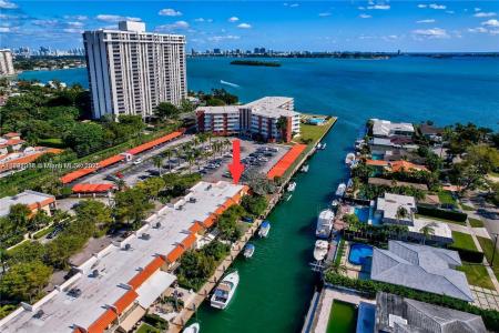 1634 NE 105th St, Miami Shores, Florida 33138, USA