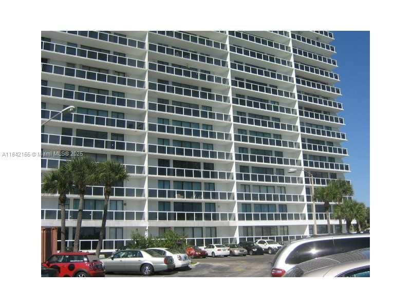 20505 E Country Club Dr 833, Aventura, Florida 33180, HOA KỲ