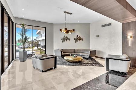 20505 E Country Club Dr 833, Aventura, Florida 33180, USA