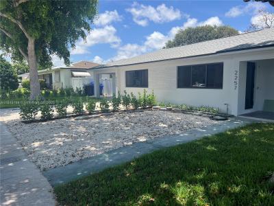 2257 NE 173 Street, North Miami Beach, Florida 33160, USA