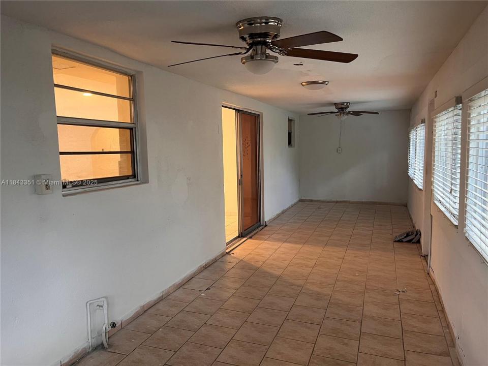 17320 NW 47th Ave, Miami Gardens, 佛罗里达州 33055, 美国