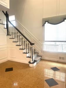 1A Floyd Place, North Hempstead, Nova Iorque 11024, Estados Unidos