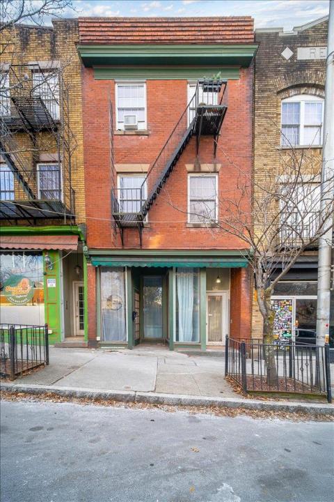 204 Main Street, Poughkeepsie, Нью-Йорк 12601, Соединенные Штаты