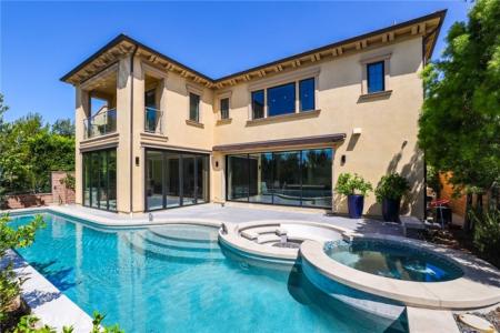 Mountain Sky, Irvine, Californie 92602, États-Unis