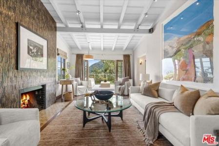 Lake Hollywood Drive, Los Angeles, California 90068