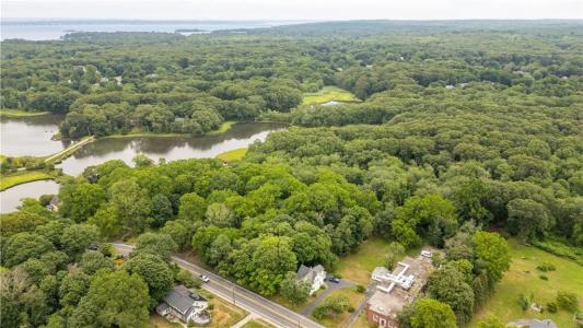 194 Phillips Street, North Kingstown, Rhode Island 02840