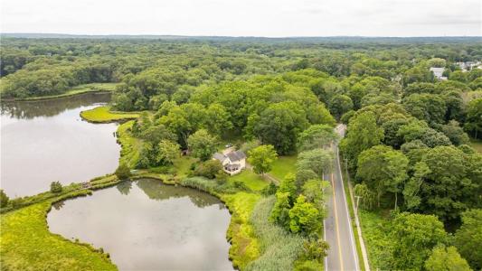 194 Phillips Street, North Kingstown, Rhode Island 02840