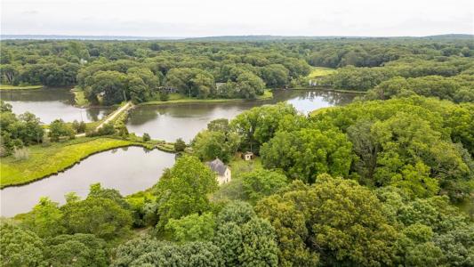 194 Phillips Street, North Kingstown, Rhode Island 02840