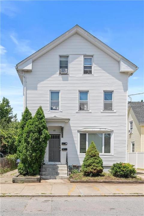 65 Regent Avenue, Providence, Rhode Island 02908