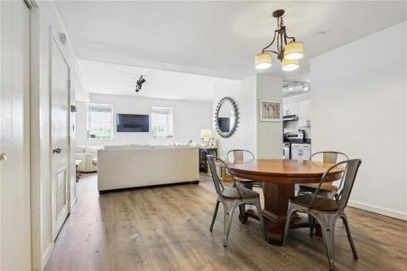 25 Water Street 101, East Greenwich, RI 02818, USA