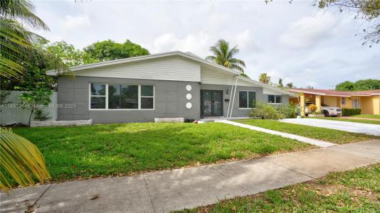 225 NE 175th St, North Miami Beach, Florida 33162, USA