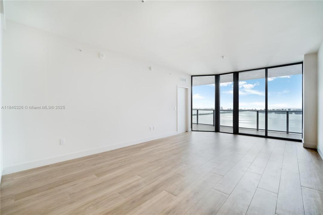 700 NE 24 Street 4203, Miami, 佛羅里達州 33137, 美國