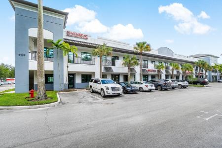 9100 Belvedere Road 102, Royal Palm Beach, Florida 33411