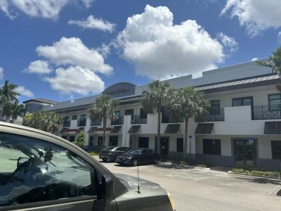 9200 Belvedere Road 207, Royal Palm Beach, Florida 33411