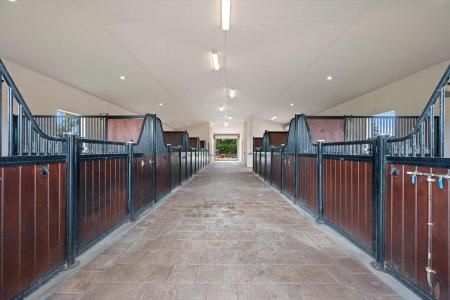 2440 Buck Ridge Trail, Loxahatchee, Florida 33470