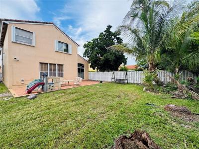 19440 SW 2nd St, Pembroke Pines, Florida 33029