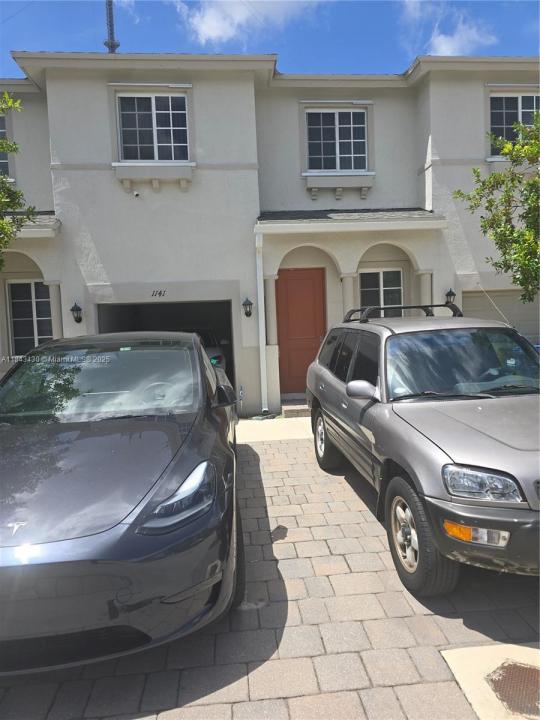 1141 NW 208th Ter, Miami Gardens, Floride 33169, États-Unis