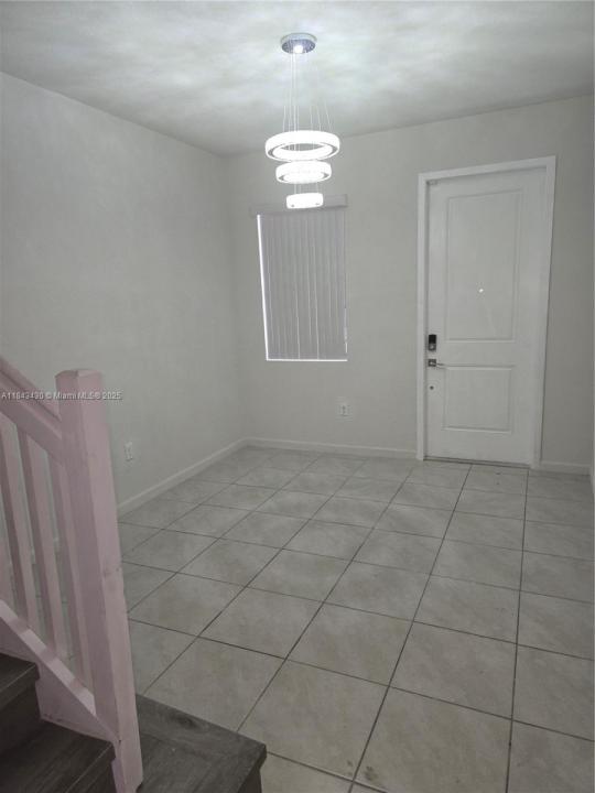 1141 NW 208th Ter, Miami Gardens, Floride 33169, États-Unis