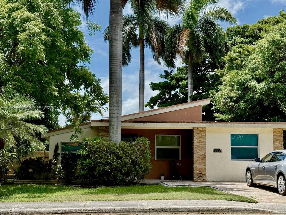 960 NE 82nd St, Miami, Florida 33138, HOA KỲ
