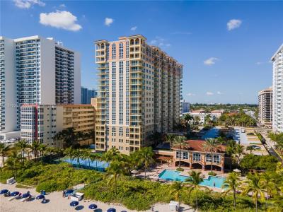 2080 S Ocean Dr 312, Hallandale Beach, Florida 33009, USA