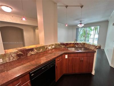 9172 Collins Ave 316, Surfside, Florida 33154, USA