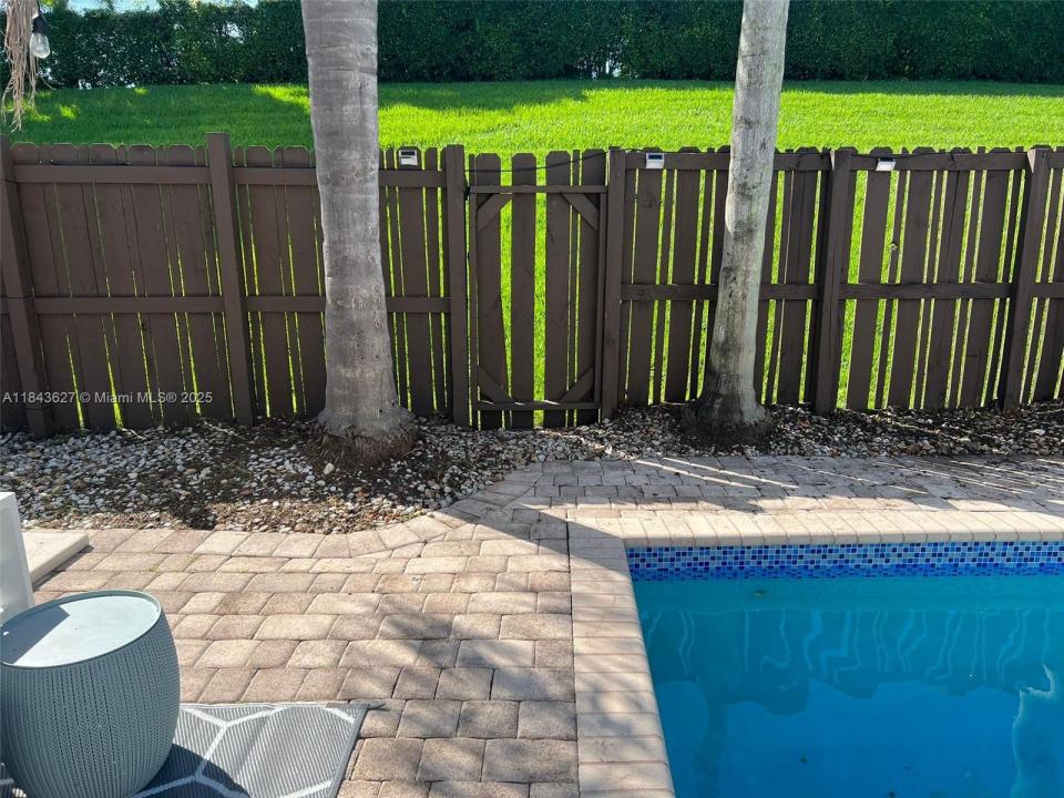 5900 NW 111th Ave, Doral, Флорида 33178, Соединенные Штаты