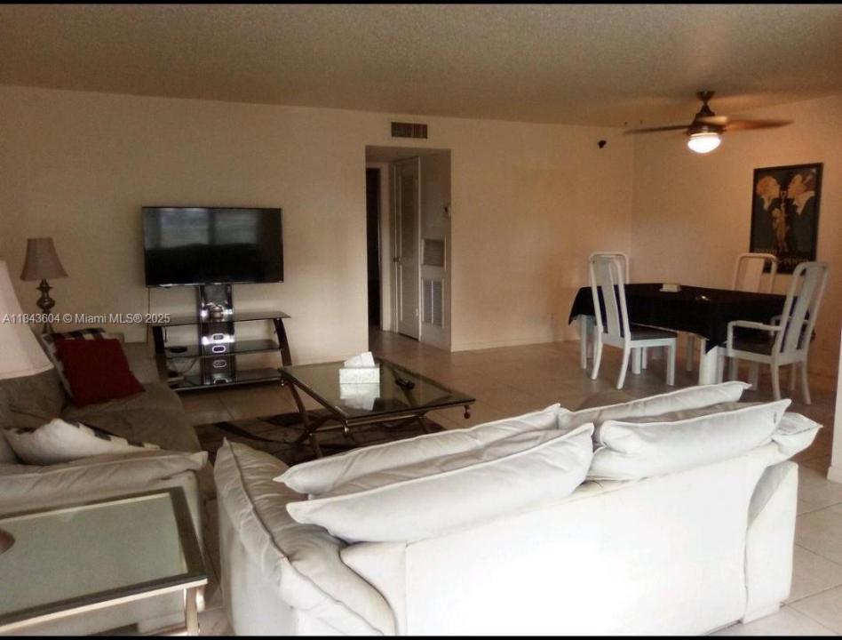 1050 North Dr B, Delray Beach, Floride 33445, États-Unis