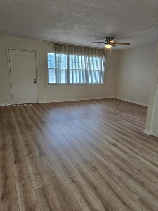 2904 Victoria Pl F3, Coconut Creek, Flórida 33066, Estados Unidos