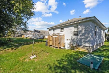 32 Crandall Avenue, Westerly, Rhode Island 02891