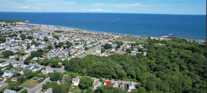 13 Deangelis Drive, Narragansett, RI 02882, USA