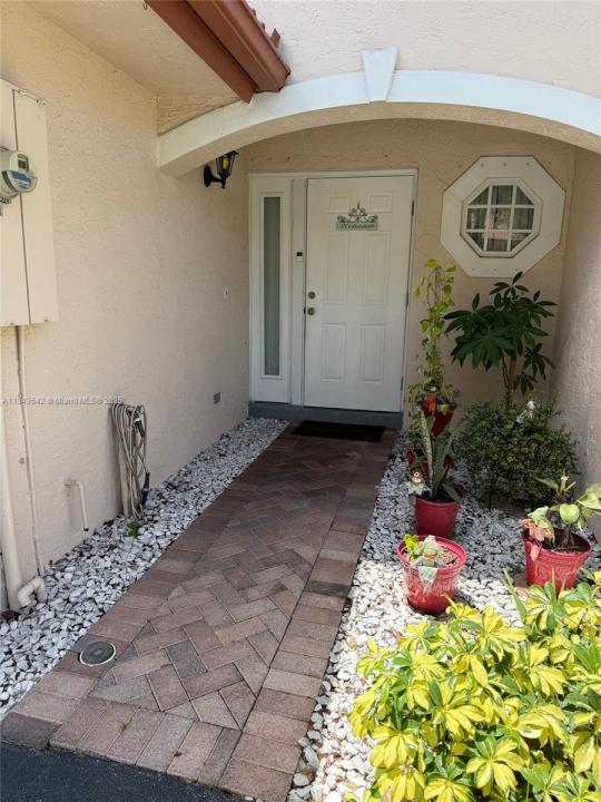 8964 NW 38th Dr 7, Coral Springs, Florida 33065, Estados Unidos