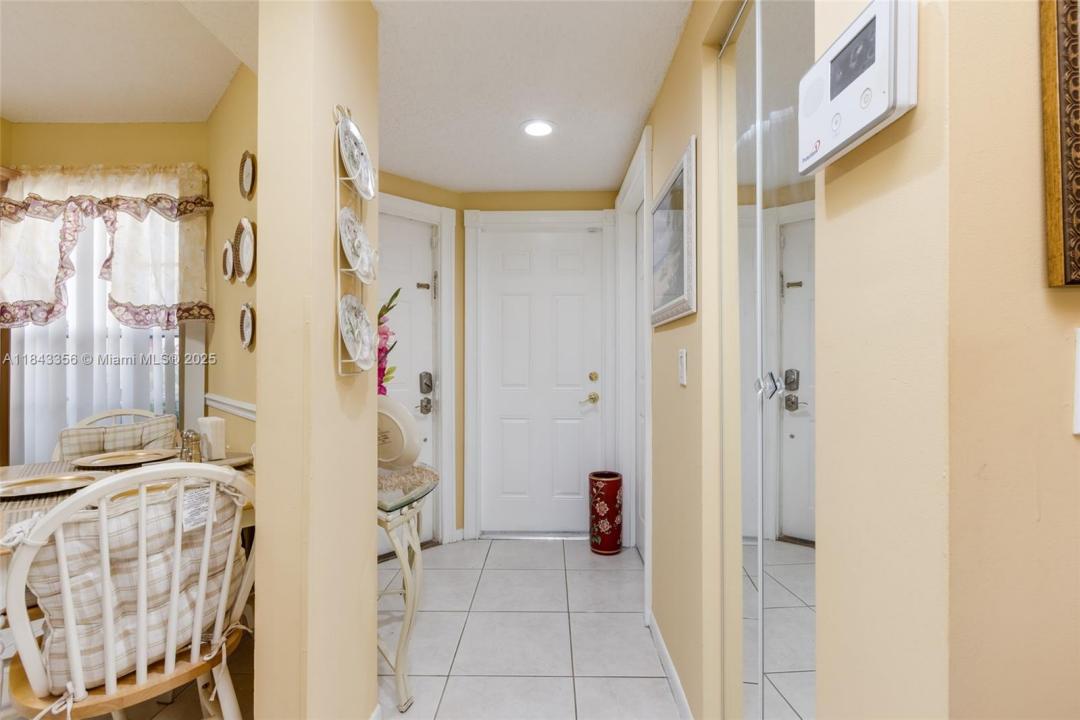 8191 Southgate Blvd 8191, North Lauderdale, 플로리다 33068, 미국