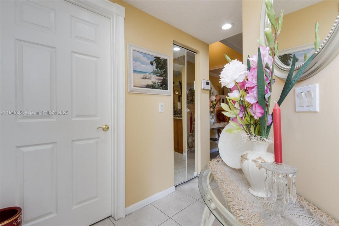 8191 Southgate Blvd 8191, North Lauderdale, 플로리다 33068, 미국