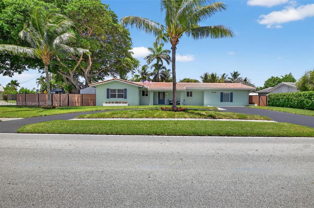 1019 SE 12th Ave, Deerfield Beach, Floride 33441, États-Unis