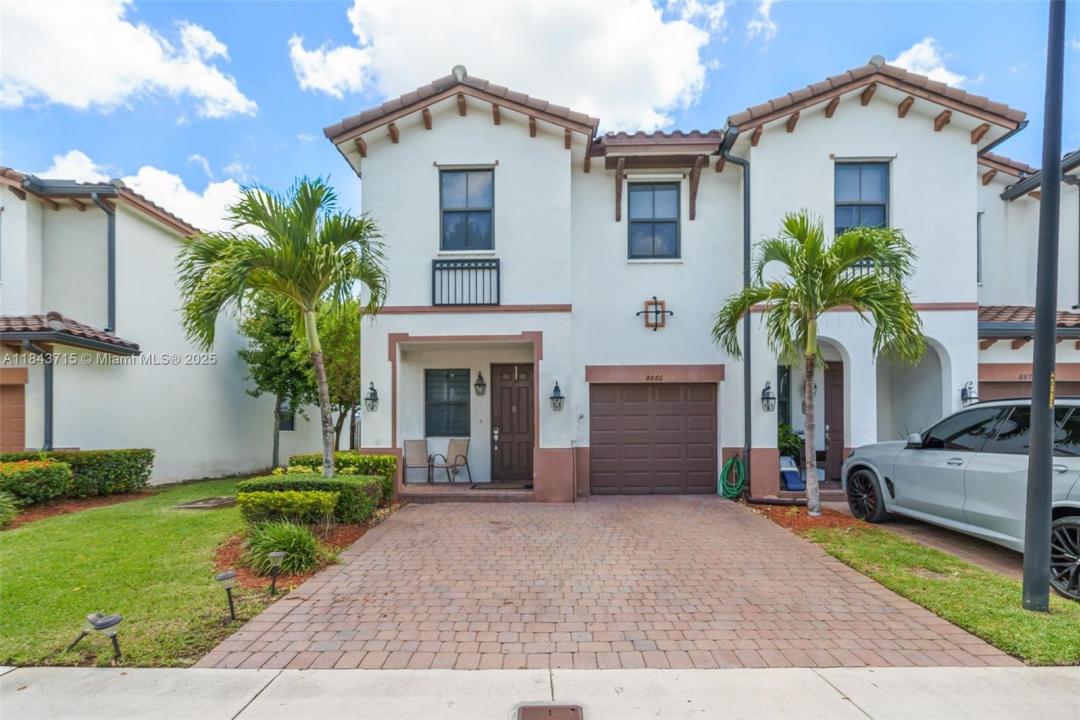 8866 NW 102nd Pl 8866, Doral, Floride 33178, États-Unis