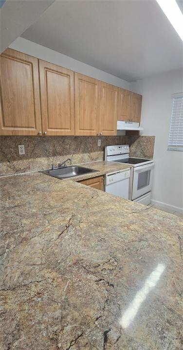 10820 SW 200th Drive 319, Cutler Bay, Florida 33157, Estados Unidos