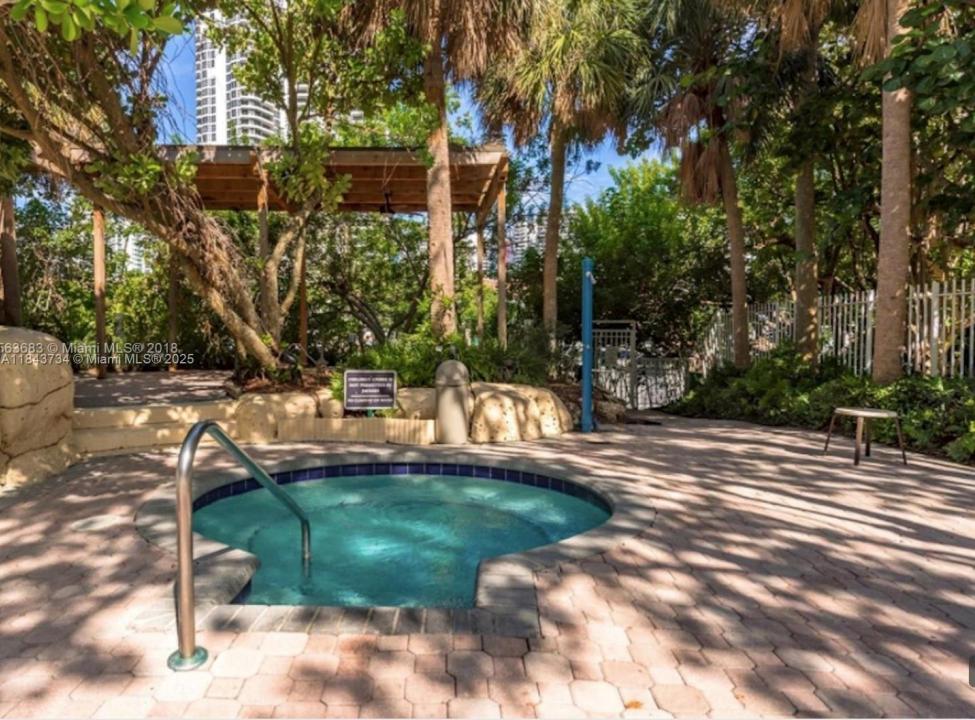 3400 NE 192nd St 1407, Aventura, 佛罗里达州 33180, 美国