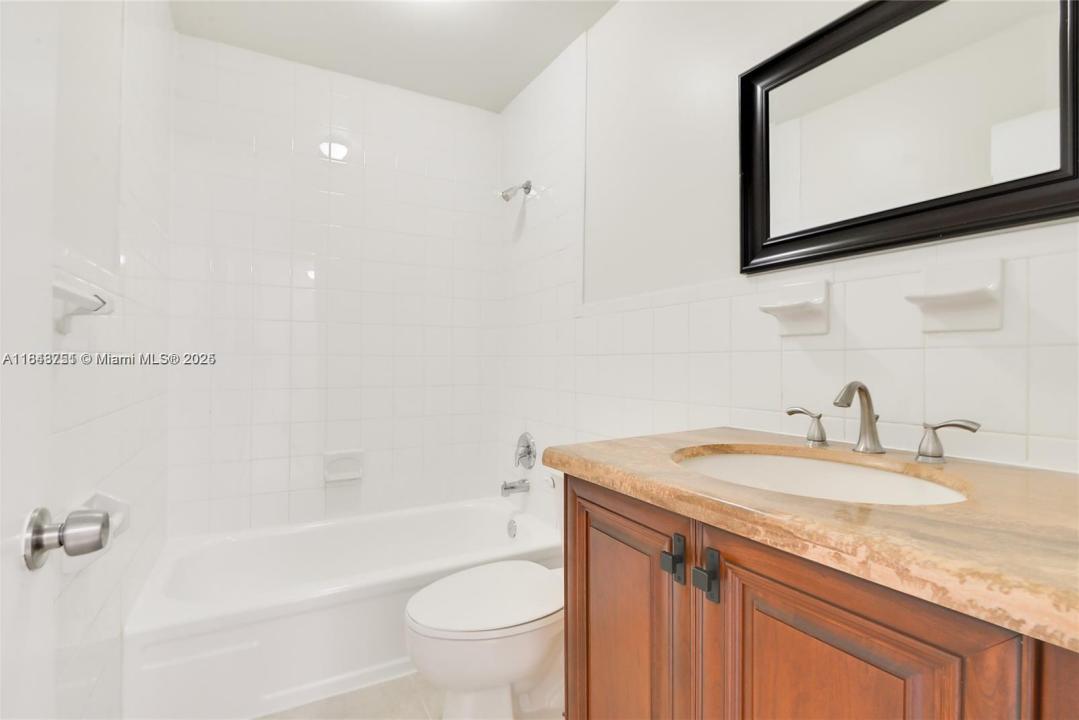 4668 NW 9th Dr 4668, Plantation, Florida 33317, Amerika Birleşik Devletleri