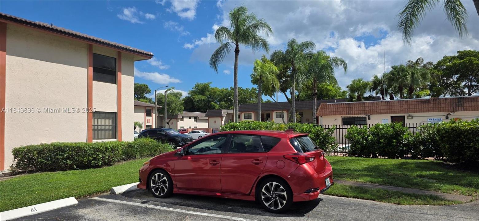900 NE 209th Ter 203-31, Miami, Floride 33179, États-Unis