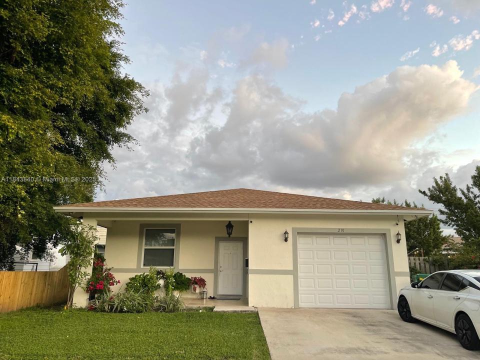 210 SW 4th St 210, Dania Beach, 플로리다 33004, 미국