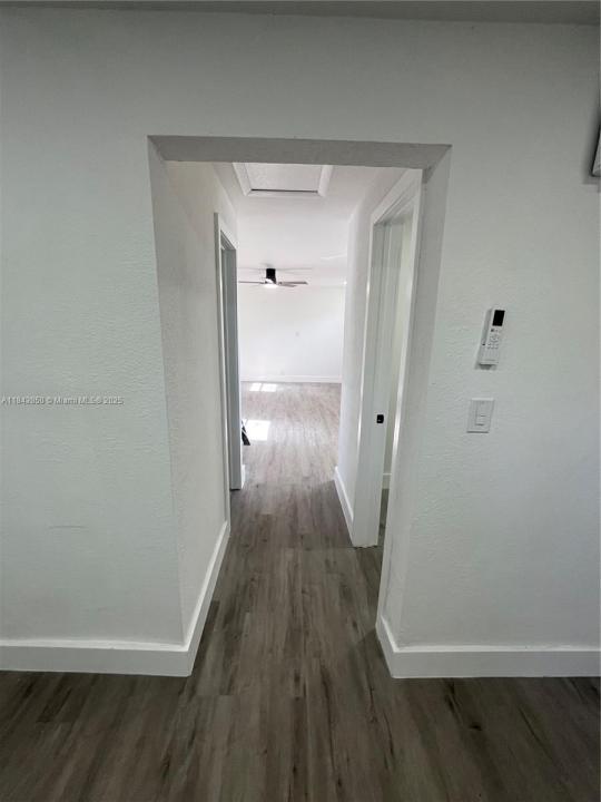 4011 SW 27 ST B, West Park, פלורידה 33023, ארצות הברית של אמריקה