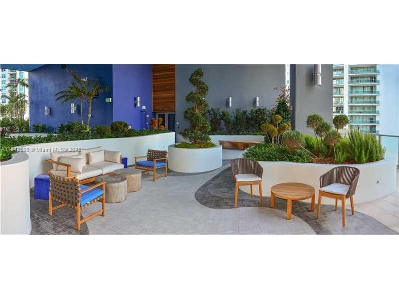 1300 Brickell Bay Dr 2210, Miami, Florida 33131, Estados Unidos