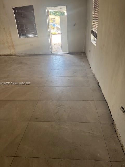 125 NW 122nd St, North Miami, Floride 33168, États-Unis