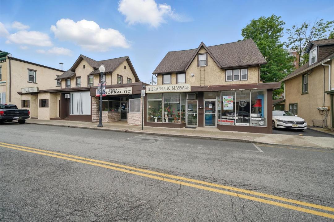 20-28 Chestnut Street, Ramapo, New York 10901, Amerika Birleşik Devletleri
