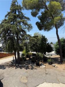 Samoa Avenue, Tujunga, California 91042
