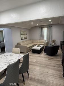 Samoa Avenue, Tujunga, California 91042