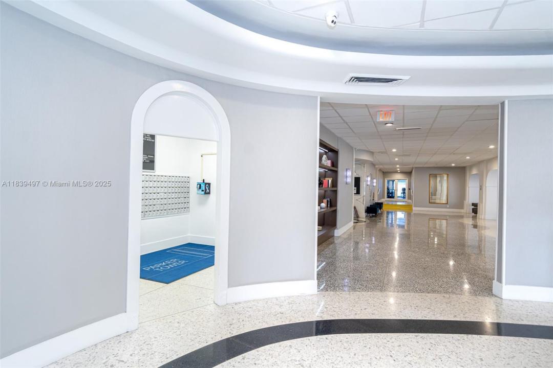 3140 S Ocean Dr 201, Hallandale Beach, 佛罗里达州 33009, 美国