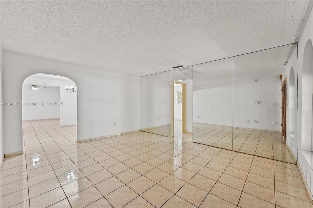 1712 SW 13th St, Miami, フロリダ 33145, アメリカ合衆国