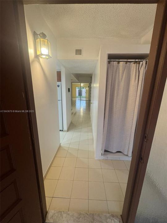 4360 W 11th Ln 33, Hialeah, Florida 33012