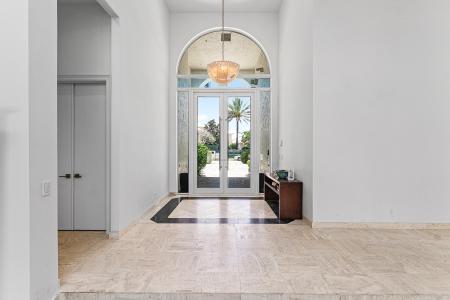 13795 Le Bateau Lane, Frenchmans Creek, Palm Beach Gardens, Florida 33410